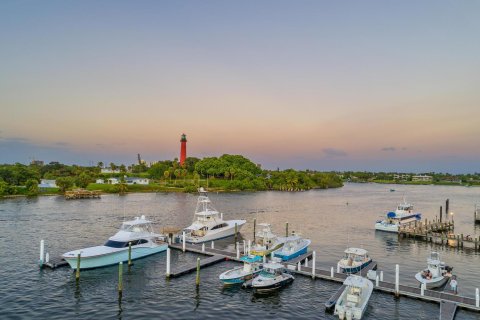 Condo in Jupiter, Florida, 3 bedrooms  № 1175233 - photo 2