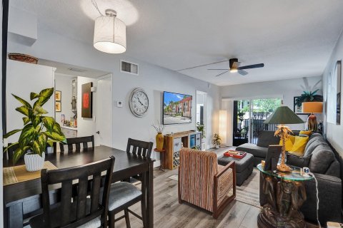 Copropriété à vendre à Fort Lauderdale, Floride: 2 chambres, 95.69 m2 № 1175339 - photo 12