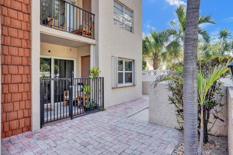 Copropriété à vendre à Fort Lauderdale, Floride: 2 chambres, 95.69 m2 № 1175339 - photo 15