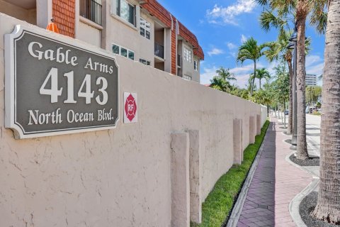 Copropriété à vendre à Fort Lauderdale, Floride: 2 chambres, 95.69 m2 № 1175339 - photo 1