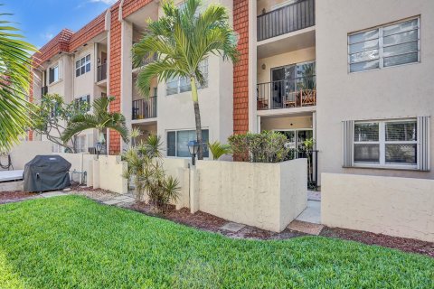 Copropriété à vendre à Fort Lauderdale, Floride: 2 chambres, 95.69 m2 № 1175339 - photo 13