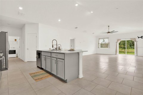 Villa ou maison à vendre à Edgewater, Floride: 4 chambres, 211.63 m2 № 1354392 - photo 14