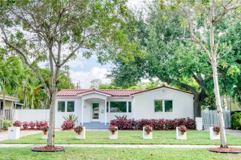 Villa ou maison à vendre à Miami Springs, Floride: 3 chambres, 153.47 m2 № 1138922 - photo 3