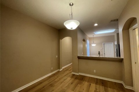 Adosado en venta en Tampa, Florida, 2 dormitorios, 115.2 m2 № 1297879 - foto 12