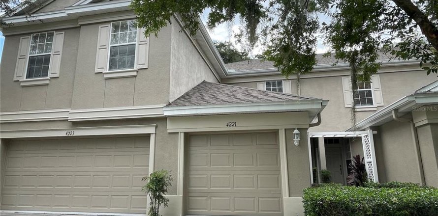 Townhouse in Tampa, Florida 2 bedrooms, 115.2 sq.m. № 1297879