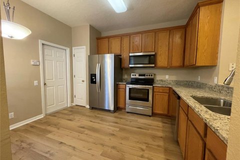 Adosado en venta en Tampa, Florida, 2 dormitorios, 115.2 m2 № 1297879 - foto 10