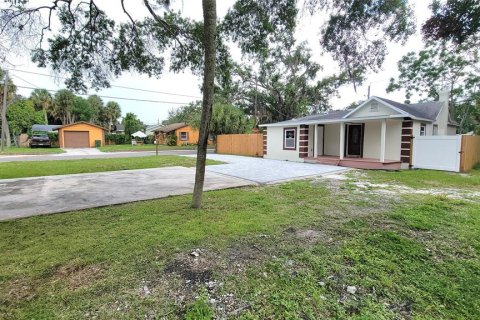 Villa ou maison à vendre à Sarasota, Floride: 3 chambres, 123.75 m2 № 1297239 - photo 3