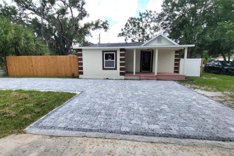 House in Sarasota, Florida 3 bedrooms, 123.75 sq.m. № 1297239 - photo 6