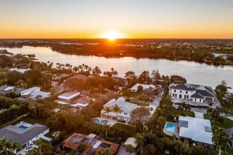 Villa ou maison à vendre à Delray Beach, Floride: 6 chambres, 504.74 m2 № 925601 - photo 16