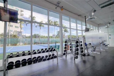Condominio en venta en North Miami, Florida, 2 dormitorios, 148.92 m2 № 1006864 - foto 16
