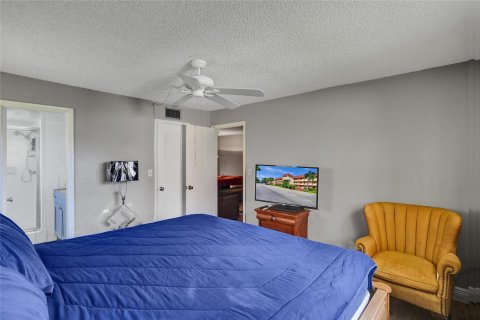 Copropriété à vendre à Sunrise, Floride: 2 chambres, 78.97 m2 № 810880 - photo 19