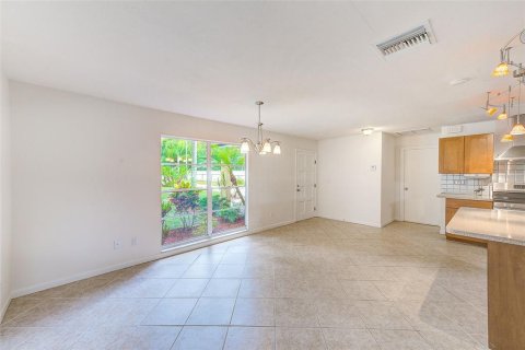 Casa en venta en Land O' Lakes, Florida, 3 dormitorios, 167.22 m2 № 1334089 - foto 29