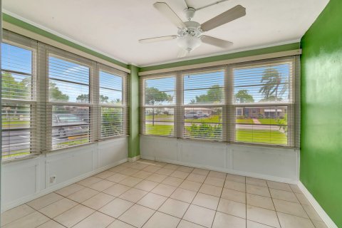 House in Delray Beach, Florida 2 bedrooms, 100.33 sq.m. № 1117944 - photo 21