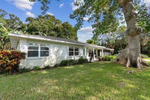 Casa en venta en Saint Petersburg, Florida, 3 dormitorios, 164.34 m2 № 1384738 - foto 13