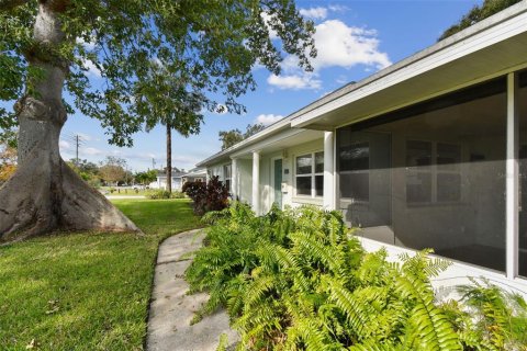 Casa en venta en Saint Petersburg, Florida, 3 dormitorios, 164.34 m2 № 1384738 - foto 21