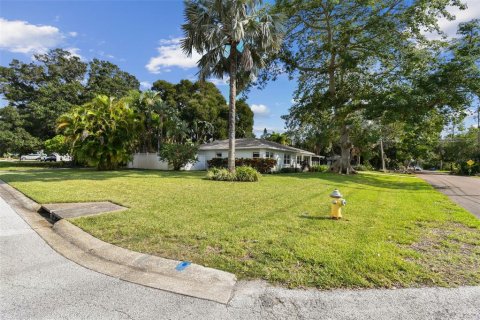 Casa en venta en Saint Petersburg, Florida, 3 dormitorios, 164.34 m2 № 1384738 - foto 8