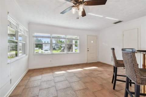 Casa en venta en Saint Petersburg, Florida, 3 dormitorios, 164.34 m2 № 1384738 - foto 27