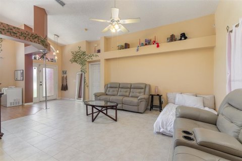 Villa ou maison à vendre à Kissimmee, Floride: 3 chambres, 141.3 m2 № 1383391 - photo 7