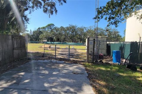 House in Hudson, Florida 3 bedrooms, 168.9 sq.m. № 1419651 - photo 17