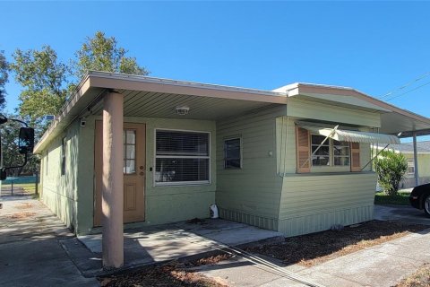 House in Hudson, Florida 3 bedrooms, 168.9 sq.m. № 1419651 - photo 20