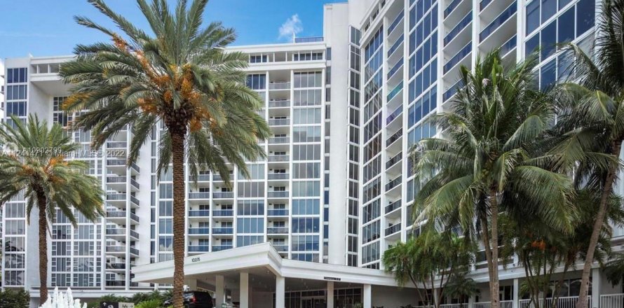 Condo à Bal Harbour, Floride, 2 chambres  № 27980