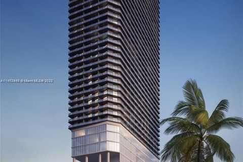 Condo in Miami, Florida, 1 bedroom  № 716207 - photo 1