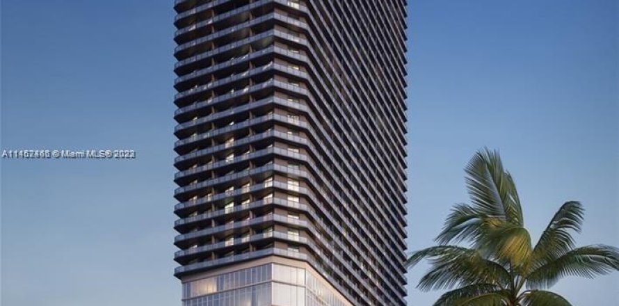 Condominio en Miami, Florida, 1 dormitorio  № 716207