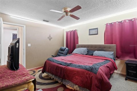 Duplex in Leesburg, Florida 2 bedrooms, 86.68 sq.m. № 1147782 - photo 16