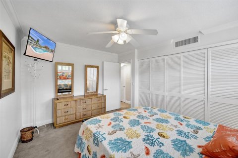 Condo in Fort Lauderdale, Florida, 2 bedrooms  № 1207569 - photo 11