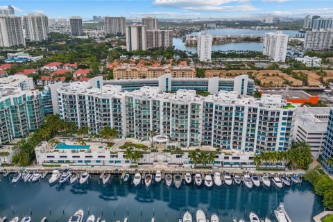 Condominio en venta en Aventura, Florida, 3 dormitorios, 126.53 m2 № 1146121 - foto 27