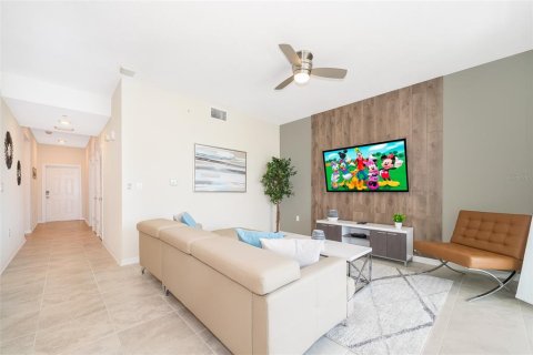 Condominio en venta en Kissimmee, Florida, 2 dormitorios, 111.11 m2 № 1106000 - foto 8