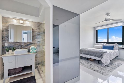 Condominio en venta en Miami Beach, Florida, 1 dormitorio, 73.67 m2 № 818613 - foto 15