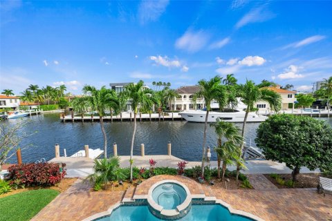 Casa en venta en Fort Lauderdale, Florida, 4 dormitorios, 410.63 m2 № 962333 - foto 25