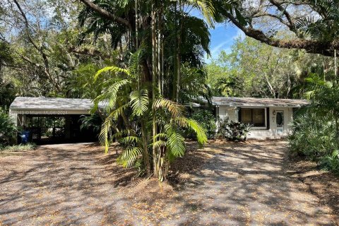 Villa ou maison à vendre à Pinecrest, Floride: 4 chambres, 236.71 m2 № 1138671 - photo 1