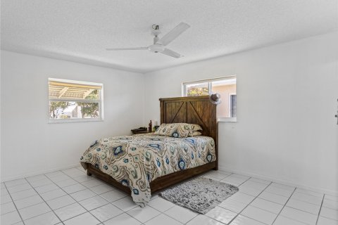 Купить виллу или дом в Маргит, Флорида 3 спальни, 147.44м2, № 1119876 - фото 28
