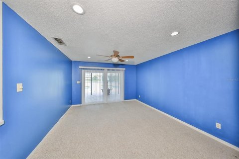 Villa ou maison à vendre à Valrico, Floride: 4 chambres, 190.73 m2 № 1340885 - photo 15