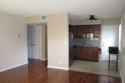 Condo in Oakland Park, Florida, 2 bedrooms  № 839721 - photo 19