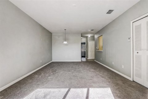 Copropriété à vendre à Orlando, Floride: 3 chambres, 111.48 m2 № 1427743 - photo 8