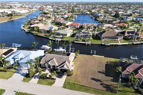 Купить земельный участок в Пунта-Горда, Флорида № 921358 - фото 4