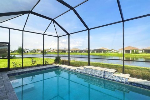 Villa ou maison à louer à Bradenton, Floride: 3 chambres, 224.92 m2 № 539408 - photo 2