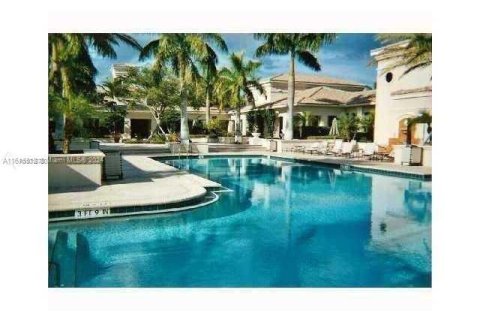 Condominio en venta en Palm Beach Gardens, Florida, 1 dormitorio, 76.09 m2 № 1237423 - foto 19