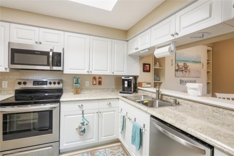 Condominio en venta en Palm Beach Gardens, Florida, 1 dormitorio, 76.09 m2 № 1237423 - foto 4