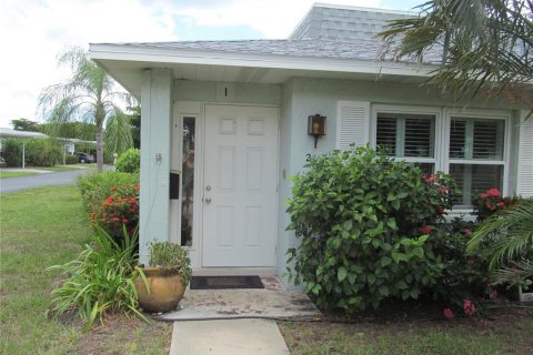 Condo in Venice, Florida, 2 bedrooms  № 1377926 - photo 1