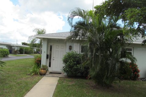 Copropriété à vendre à Venice, Floride: 2 chambres, 102.66 m2 № 1377926 - photo 2