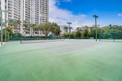 Condo in Aventura, Florida, 2 bedrooms  № 1206172 - photo 26