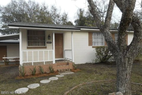 House in Jacksonville, Florida 3 bedrooms, 93.65 sq.m. № 887220 - photo 1