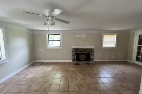 Casa en venta en Jacksonville, Florida, 4 dormitorios, 143.07 m2 № 885598 - foto 4