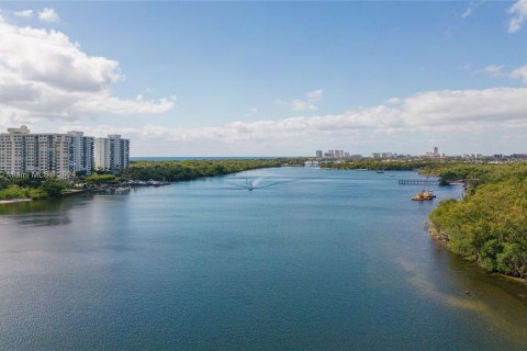 Condo in Boca Raton, Florida, 2 bedrooms  № 1220890 - photo 27