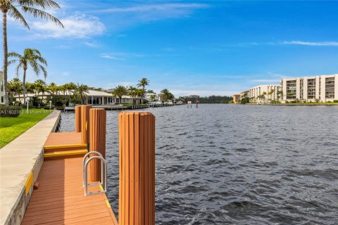 Copropriété à vendre à Boca Raton, Floride: 2 chambres, 103.86 m2 № 1220890 - photo 25