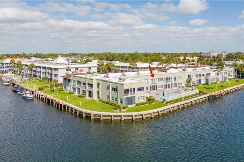 Copropriété à vendre à Boca Raton, Floride: 2 chambres, 103.86 m2 № 1220890 - photo 2